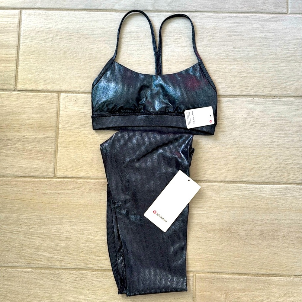 Lululemon Align Shine Set in Size 4  and 6 Set! B Xmas ready&shine like a star!